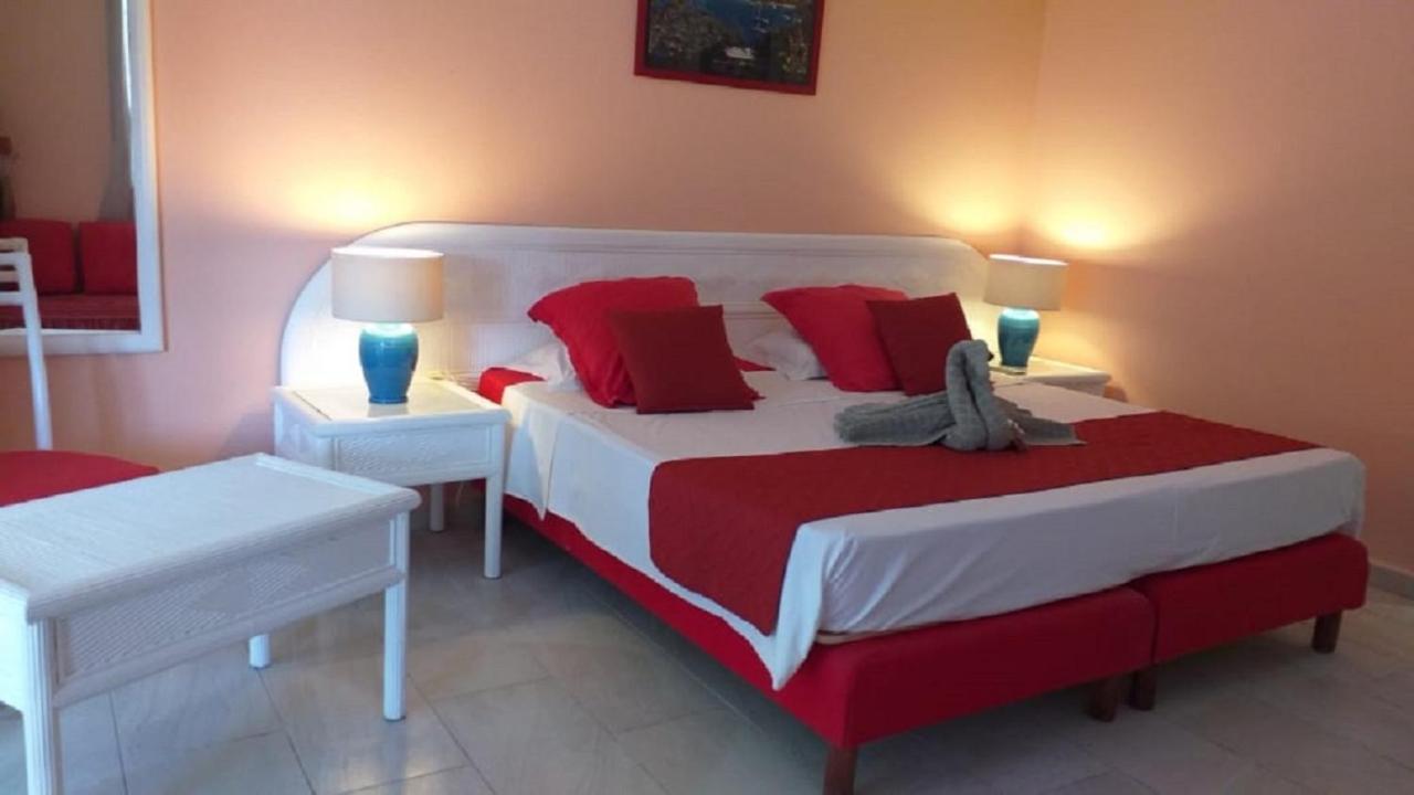 Appartement Bord De Mer Tres Fonctionnel , Sur La Plage & Vue Mer Exceptionnelle 르 고지에 외부 사진