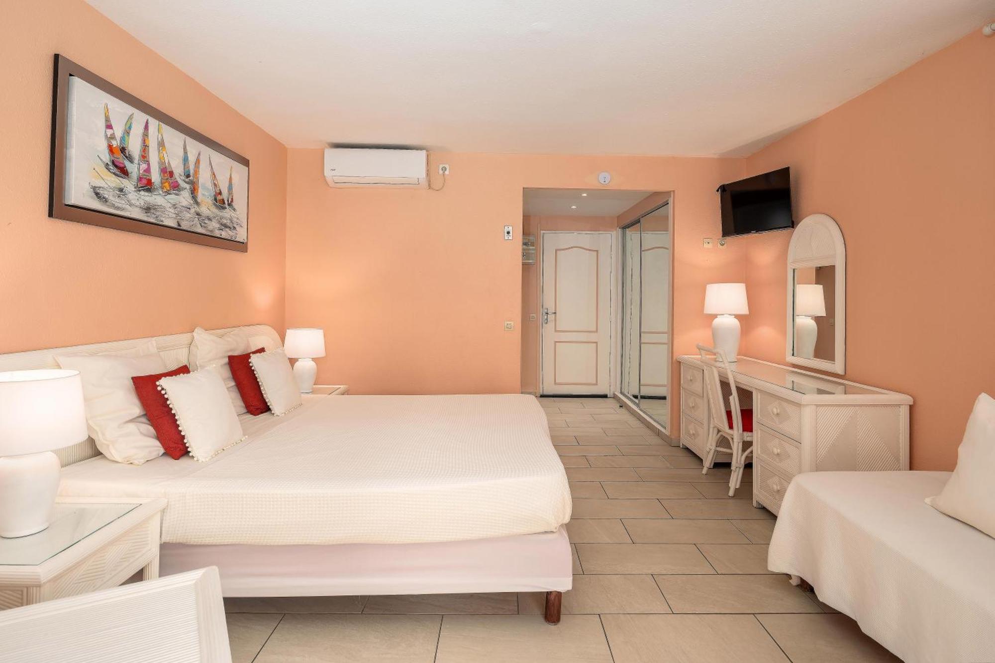 Appartement Bord De Mer Tres Fonctionnel , Sur La Plage & Vue Mer Exceptionnelle 르 고지에 외부 사진